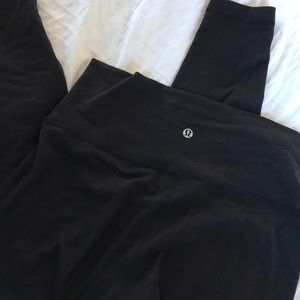 Lululemon high-waisted wonderunder leggings